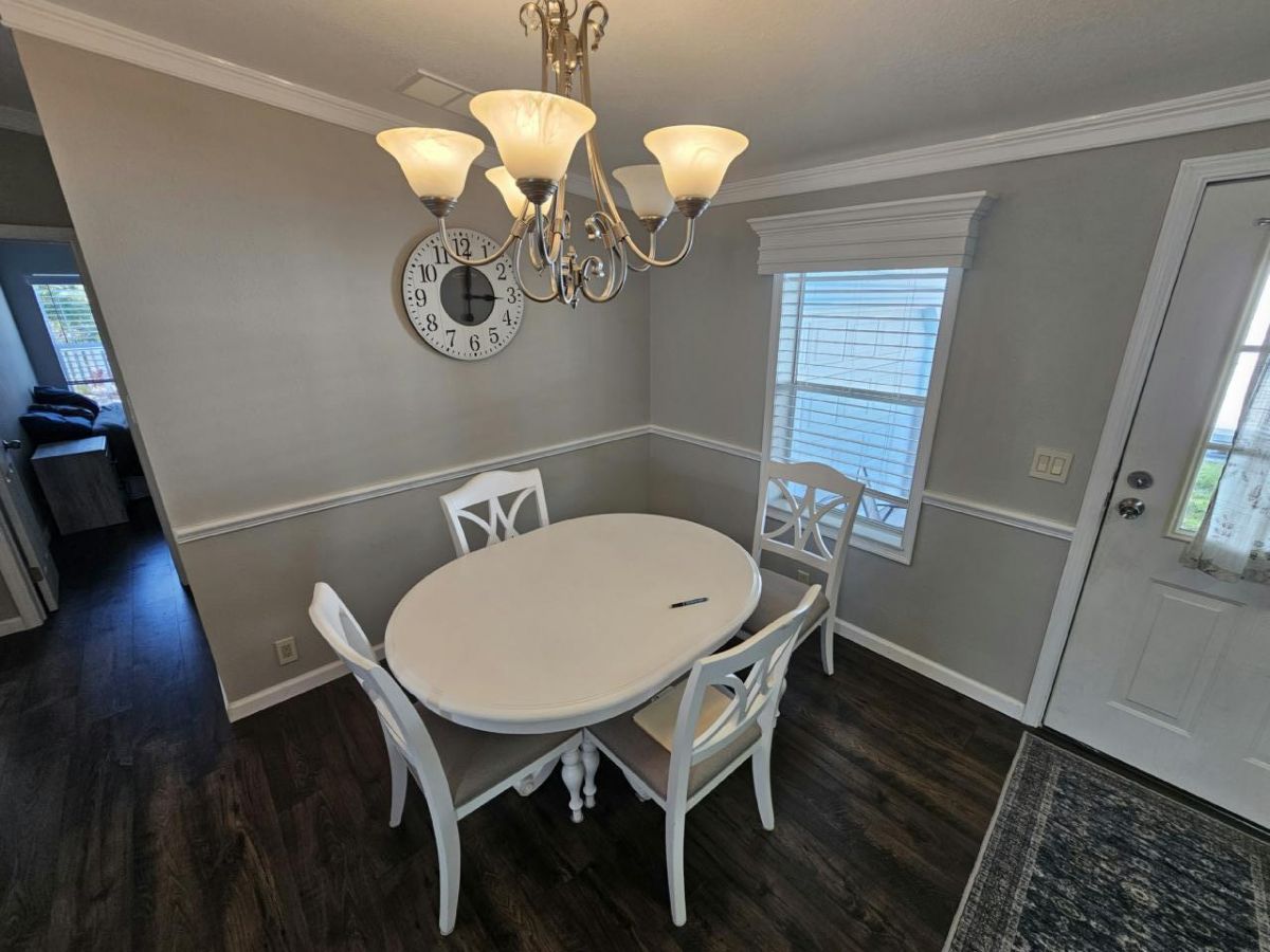 1038 Carefree Parkway