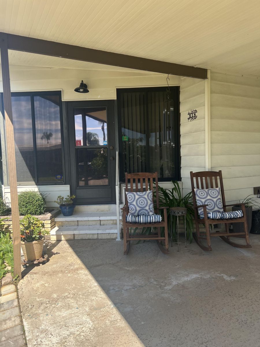 5700 Bayshore Road #818