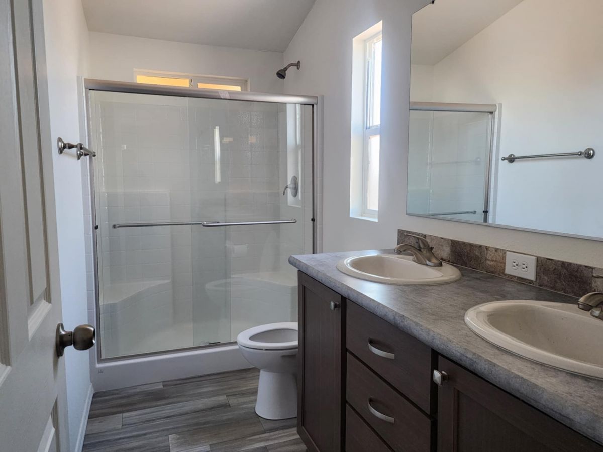 10936 E. APACHE TRAIL, LOT#60