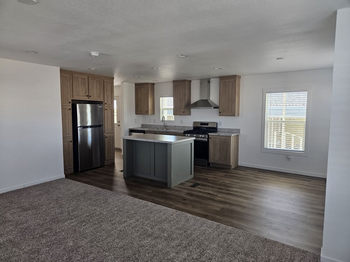 10936 E. APACHE TRAIL, LOT#44