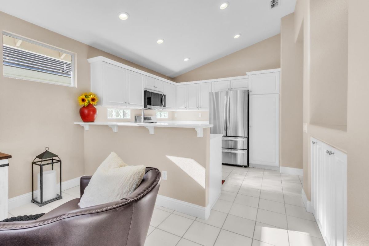 7209 Acorn Glen Loop