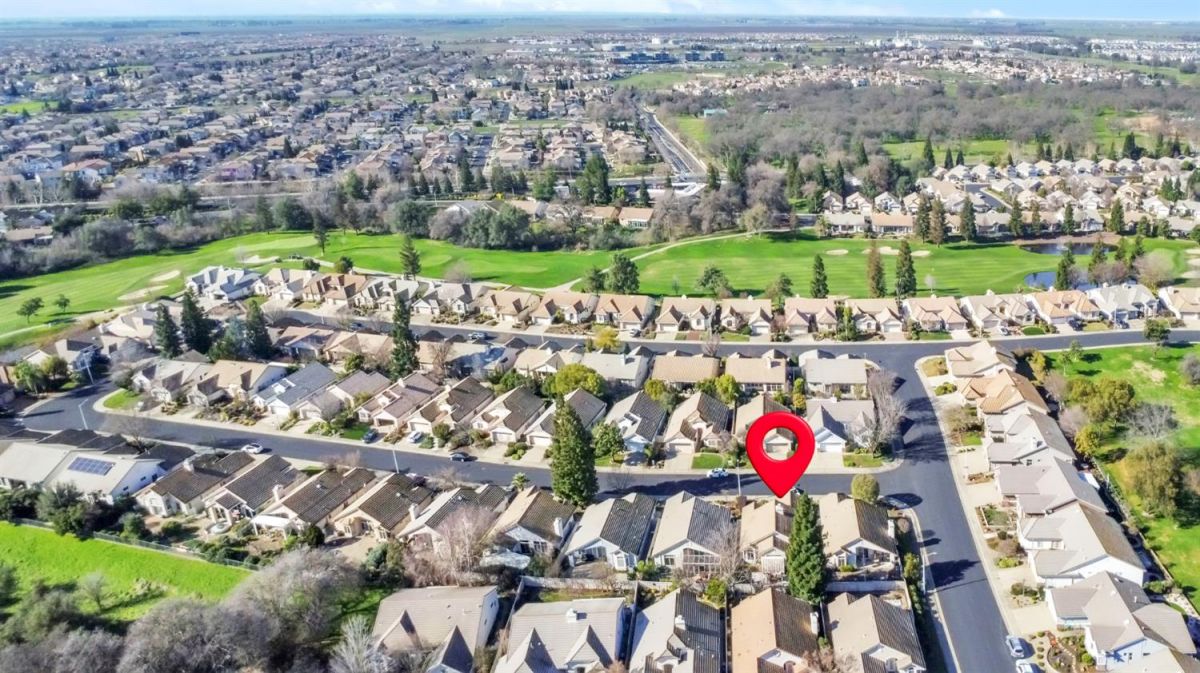 7209 Acorn Glen Loop