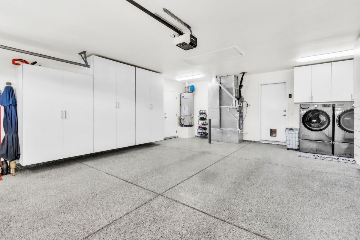 7209 Acorn Glen Loop