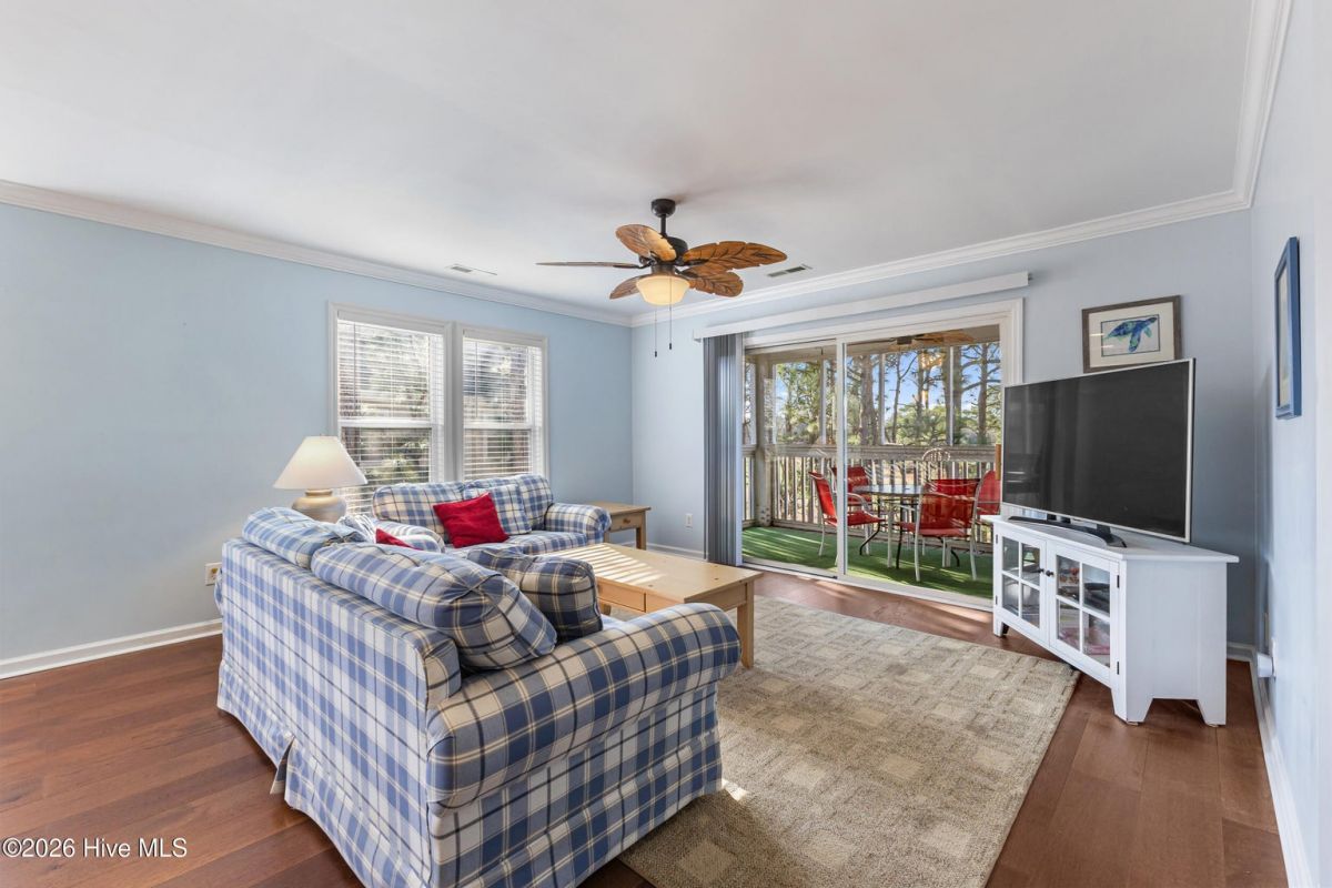 3350 Club Villas Drive