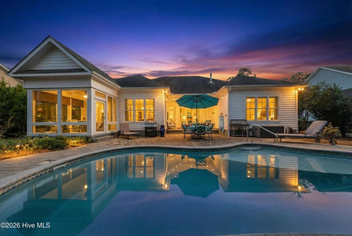 3780 Ridge Crest Drive