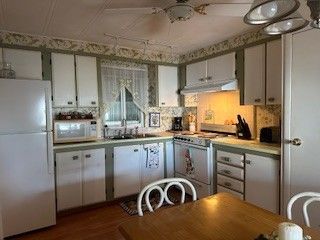 713 Floyd Bennett Drive