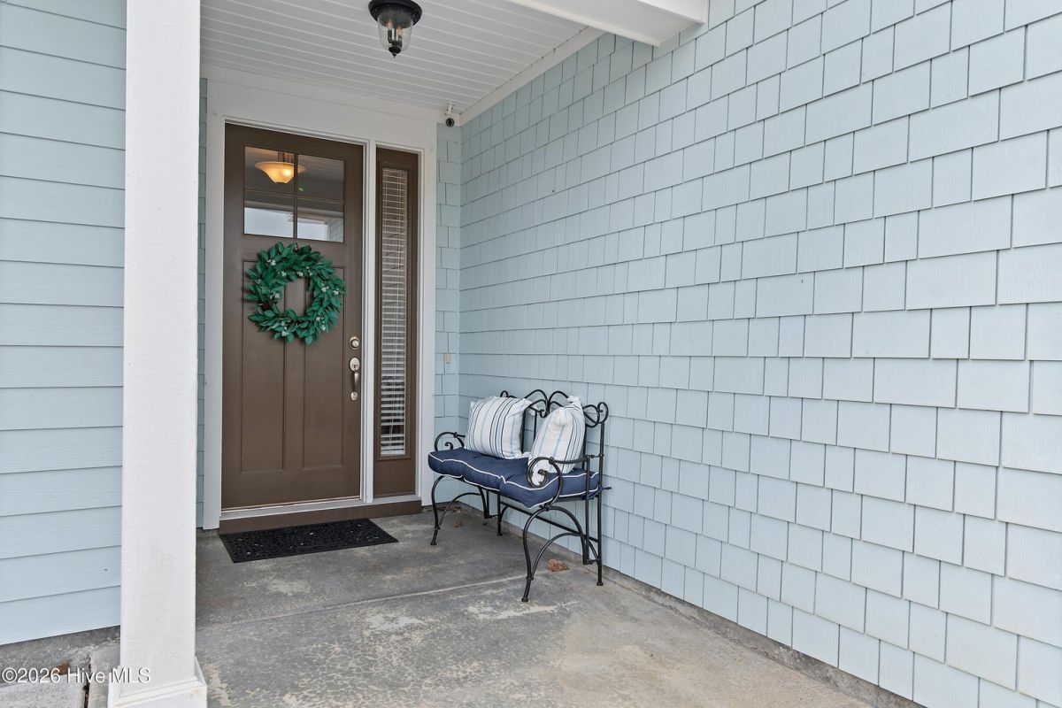 3227 Bay Winds Drive