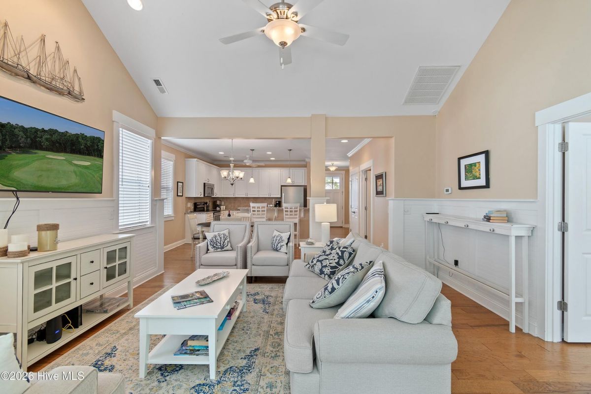 3227 Bay Winds Drive