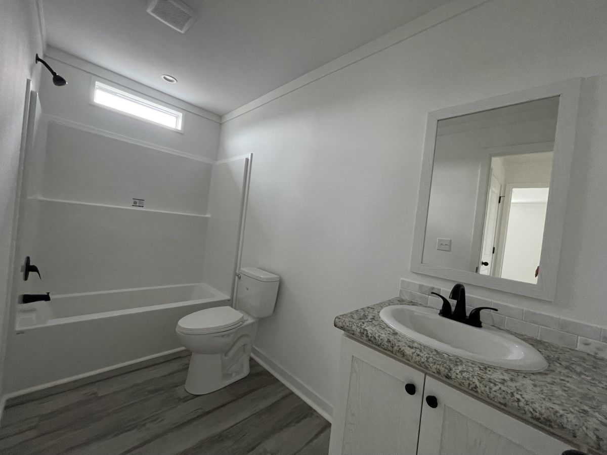 3000 US HWY 17/92 W LOT #564