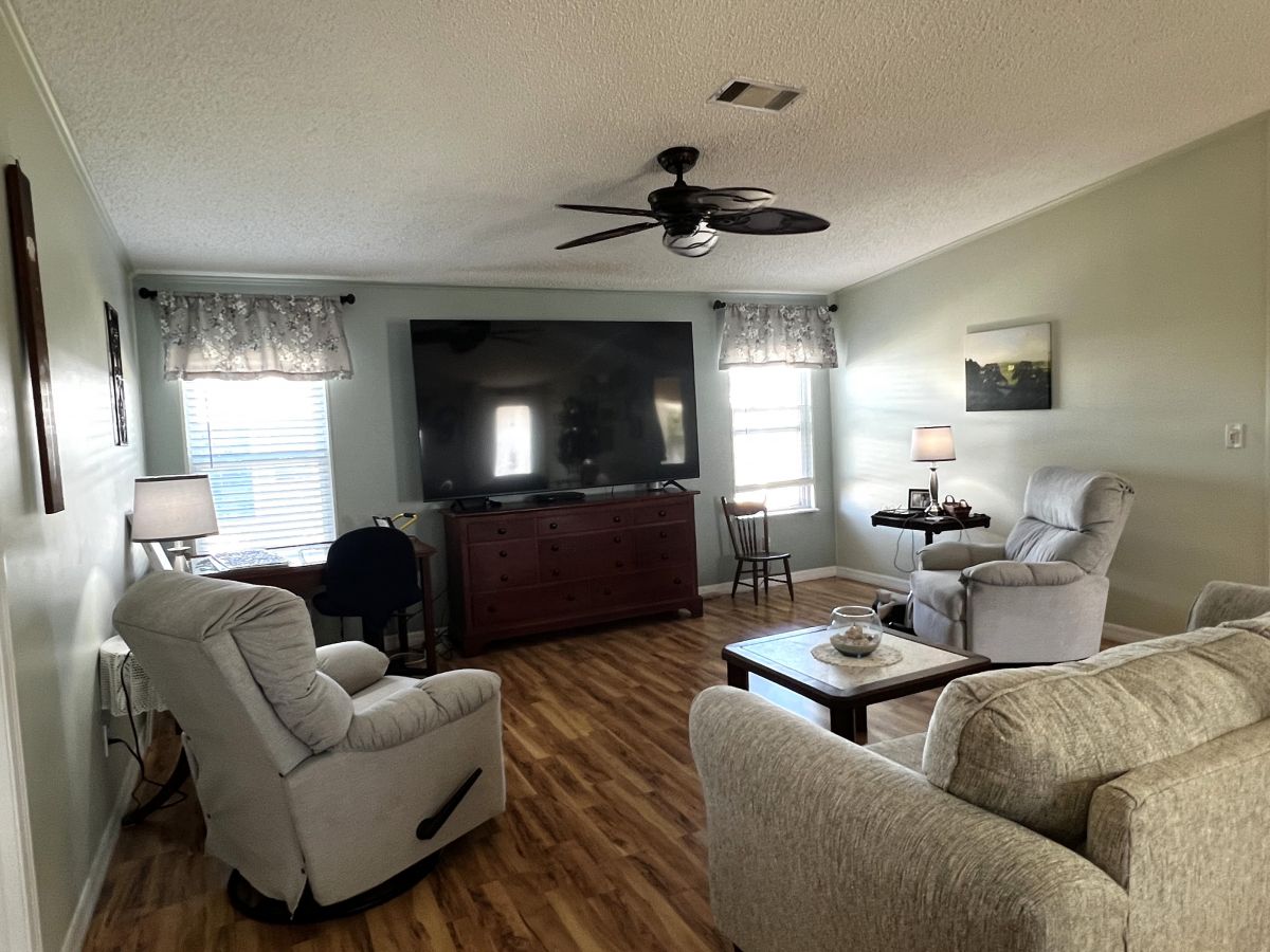 29200 S. Jones Loop Road #330