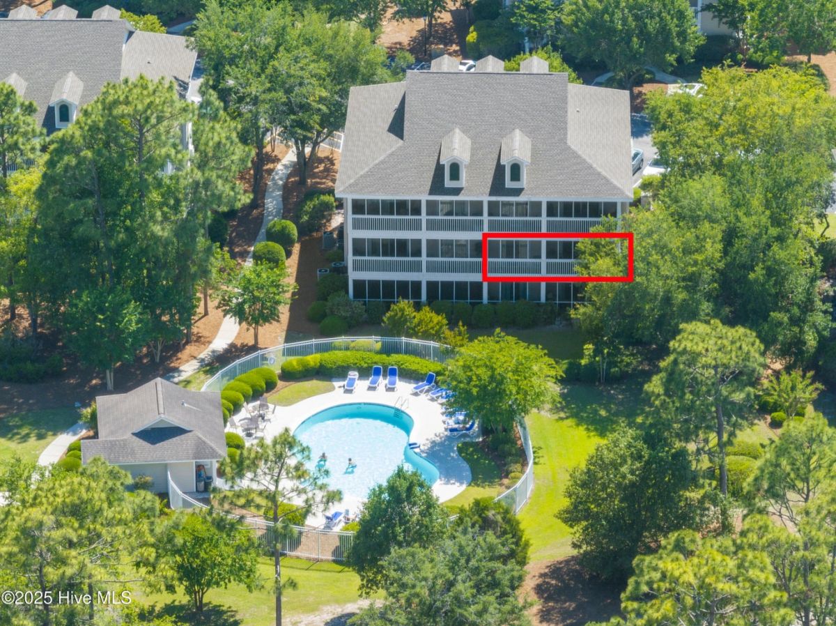 3350 Club Villas Drive