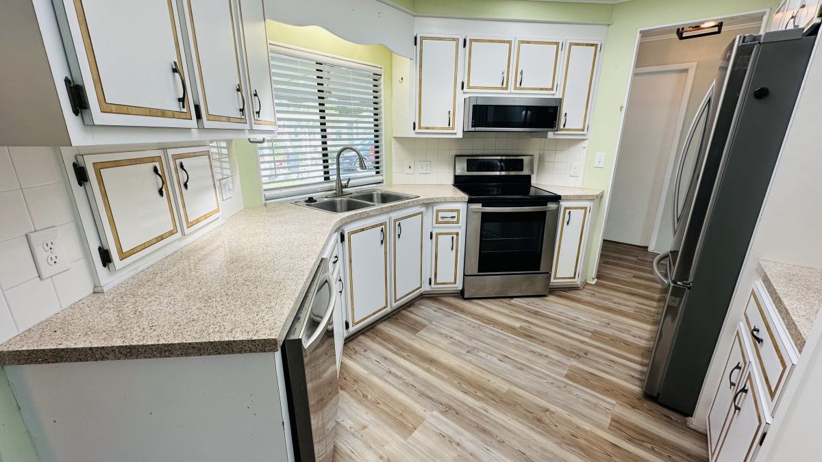 8910 W Bent Pine Court