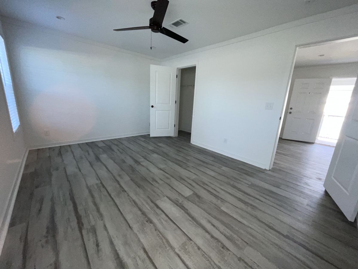 3000 US HWY 17/92 W, LOT #2