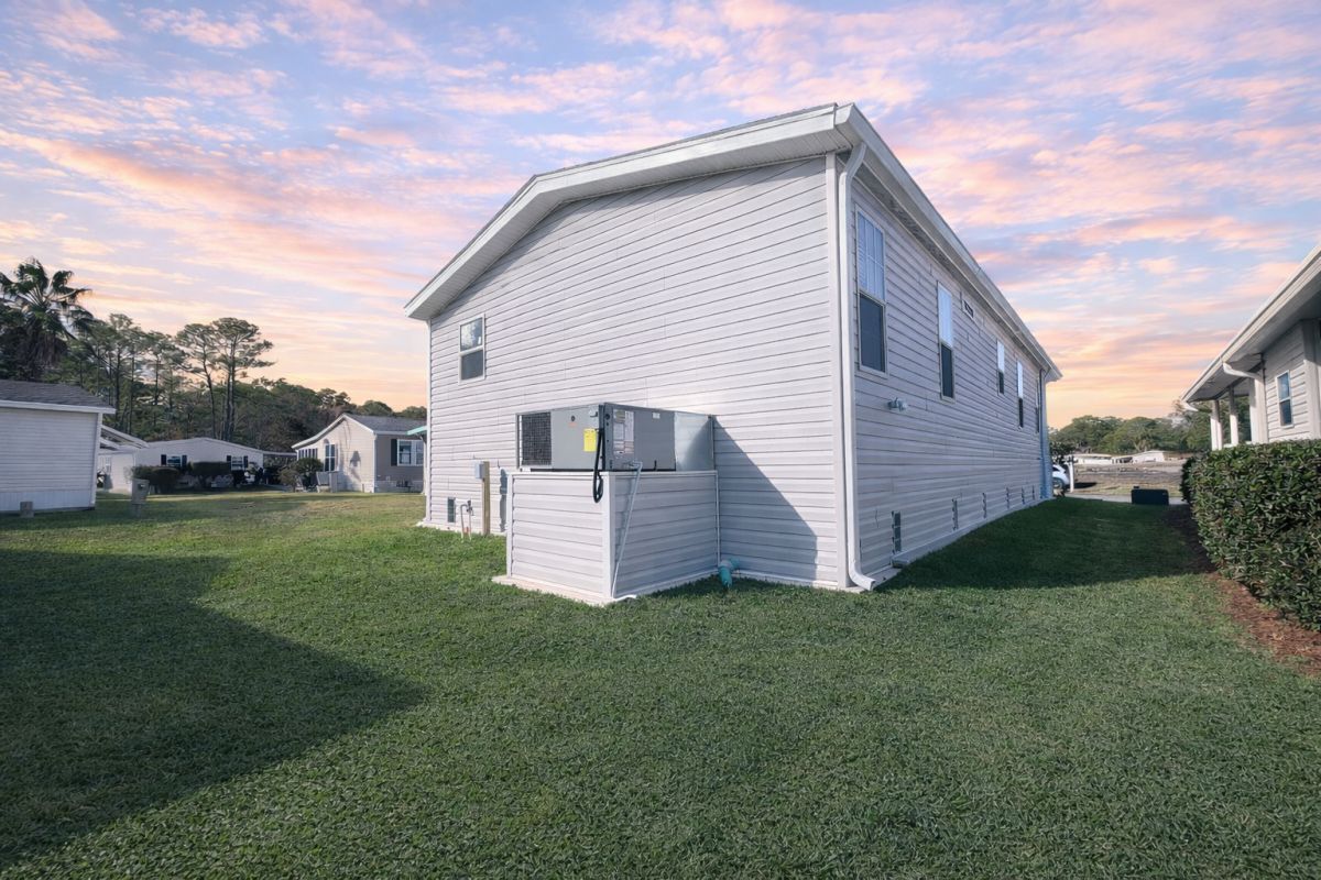 8098 W. COCONUT PALM DR.