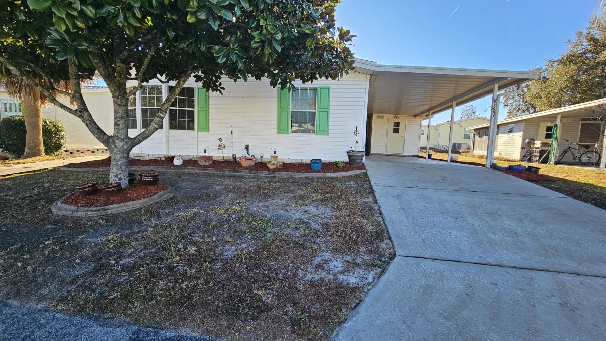 7062 W Lincolnshire Drive