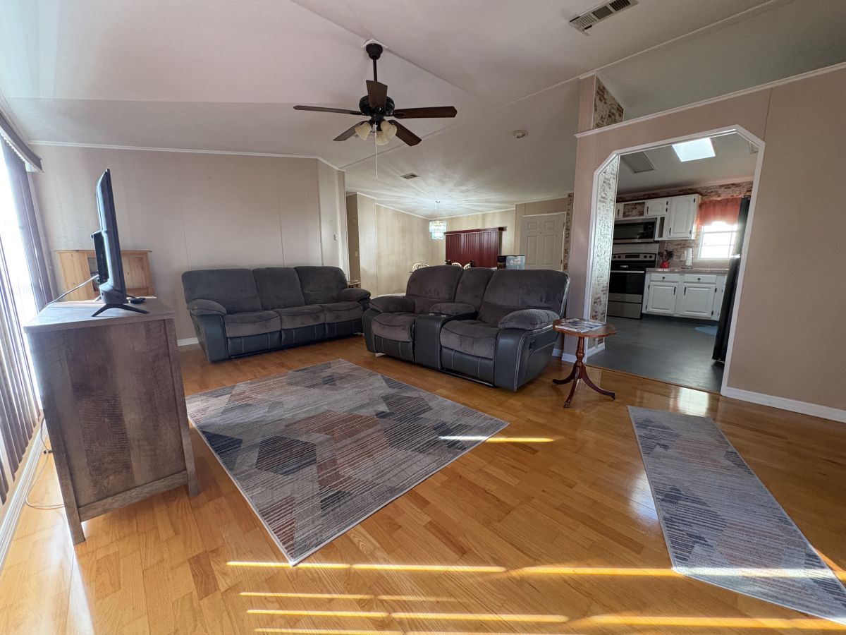 142 Winterdale Dr. N