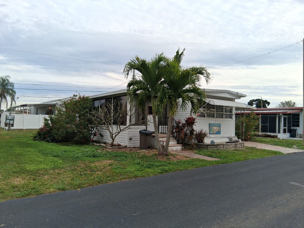 7403 46TH Ave. N. Lot 329