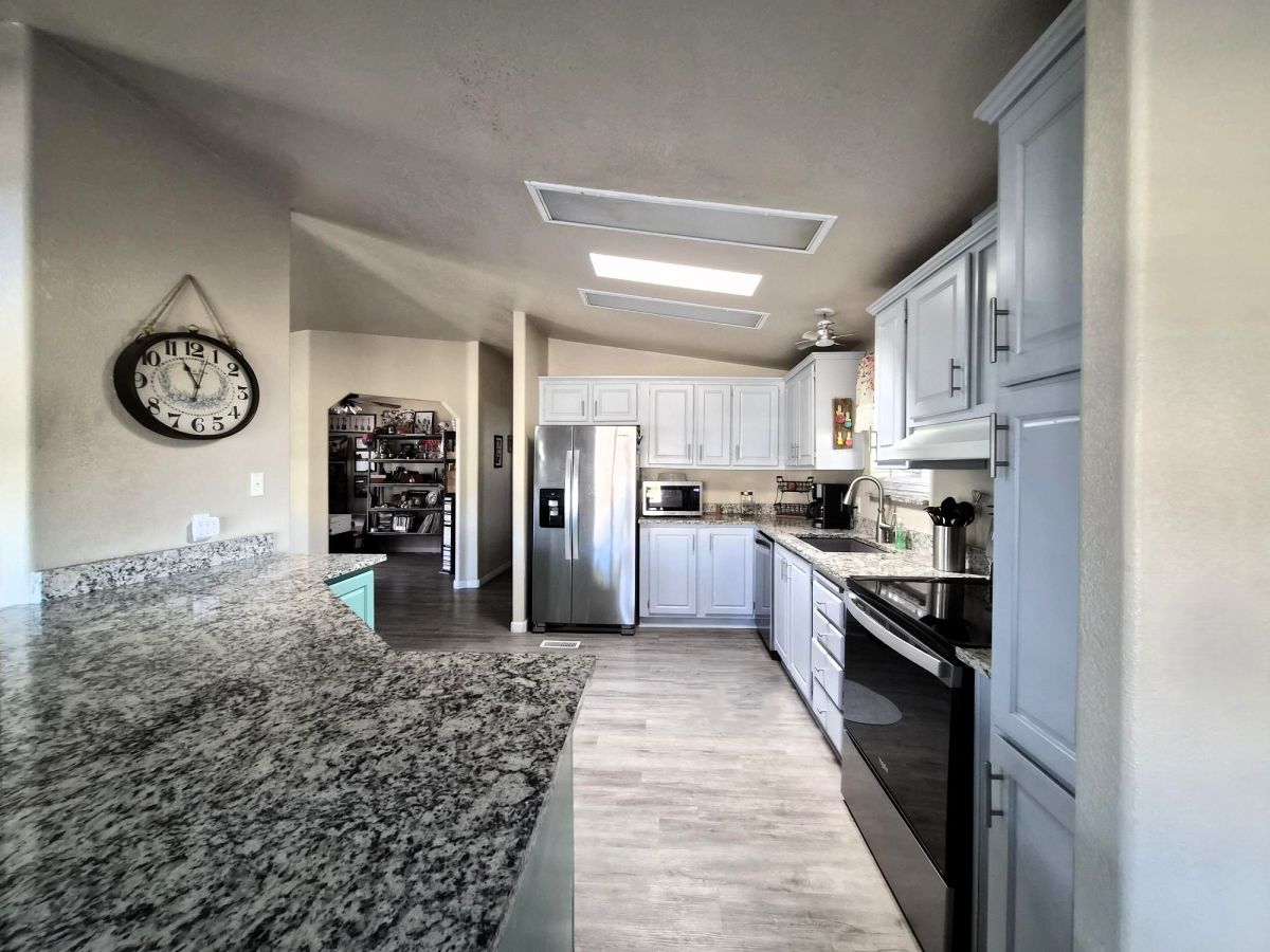 2400 E BASELINE AVENUE, #178