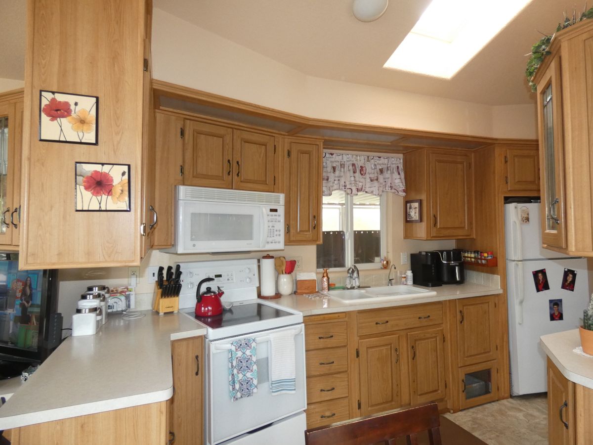 1110 North Henness Rd 159