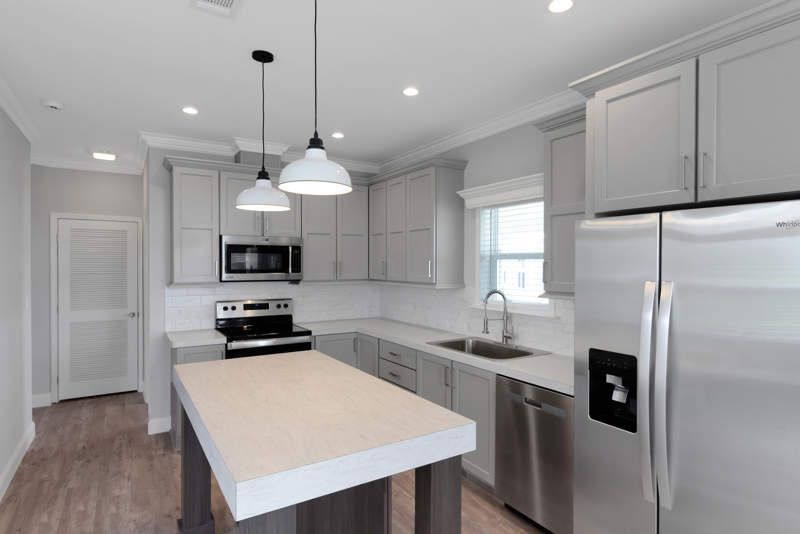 8860 Royal Manor Circle