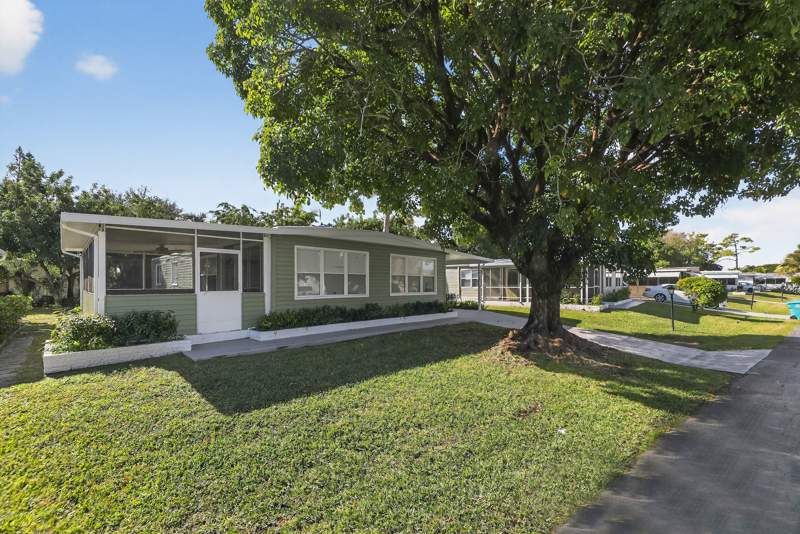 4178 Royal Manor Blvd, #15