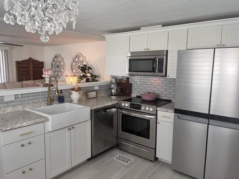 4450 Lady Beverlee Court North, #184