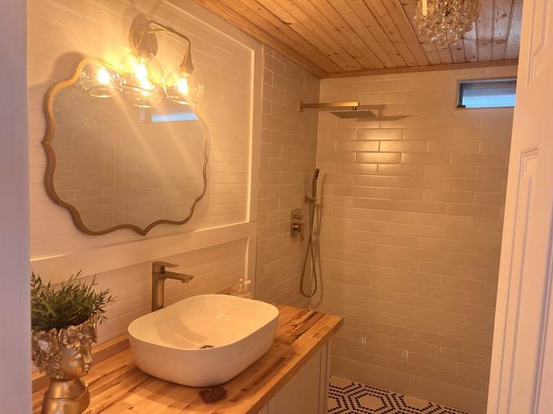 4450 Lady Beverlee Court North, #184