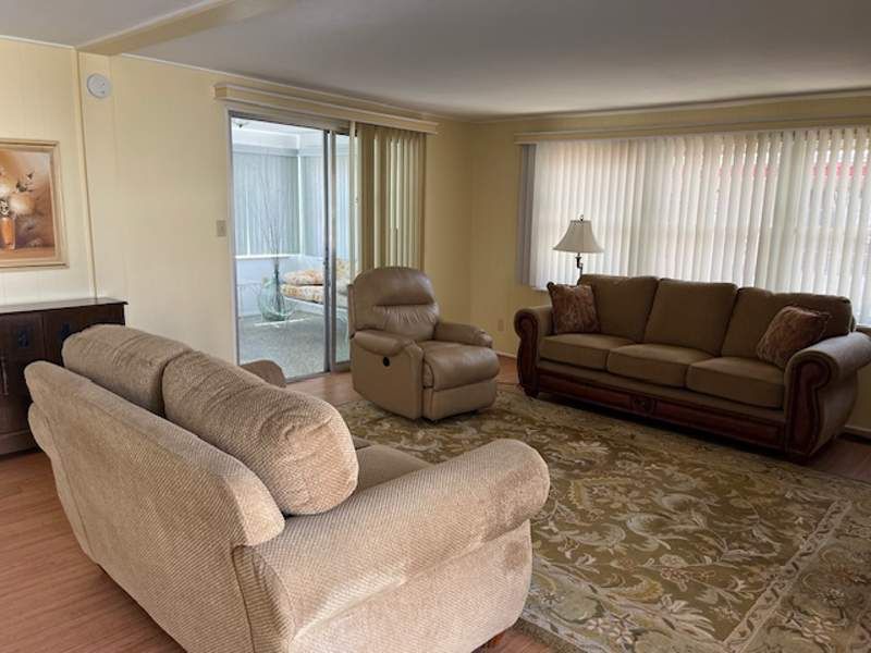 1212 N. Kimona Drive