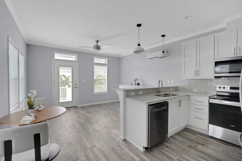 5200 28th Street North, #165