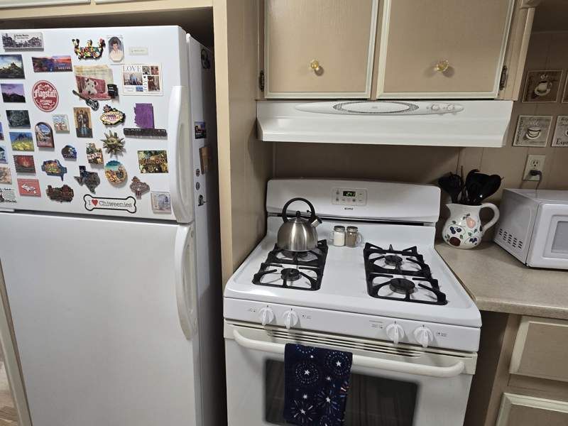 4065 E. University Drive #157