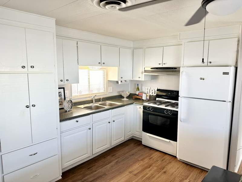 4065 E. University Drive #88