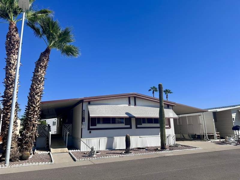 4065 E. University Drive #446