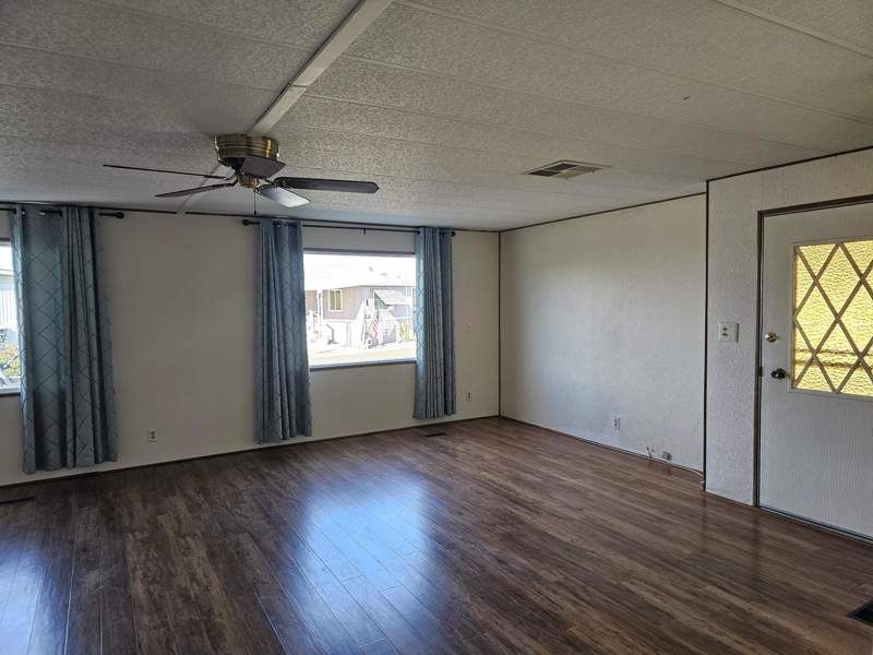 305 S. Val Vista Drive #198