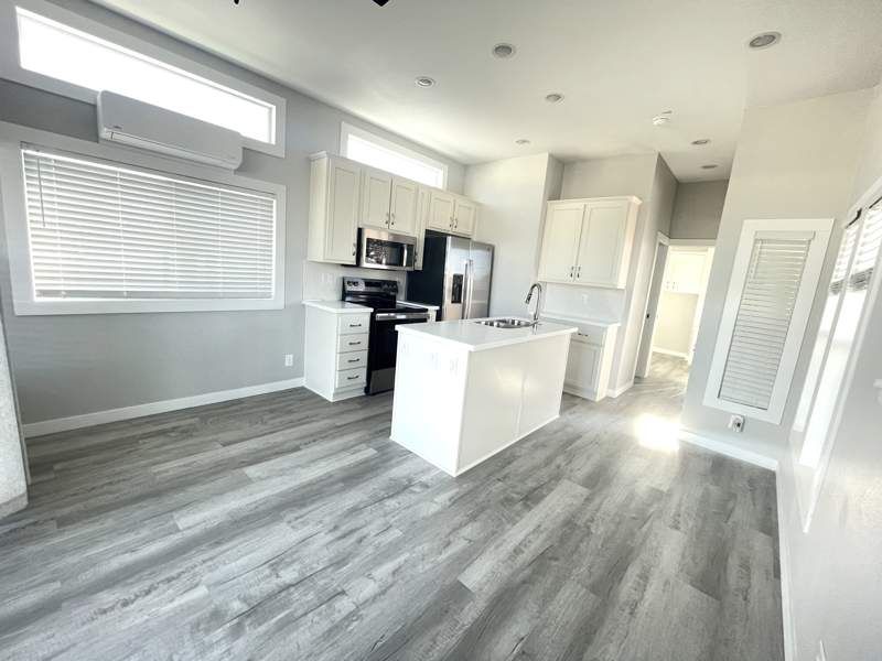 305 S. Val Vista Drive #315