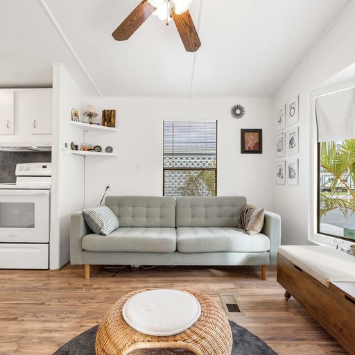 3223 N Lockwood Ridge Rd #210