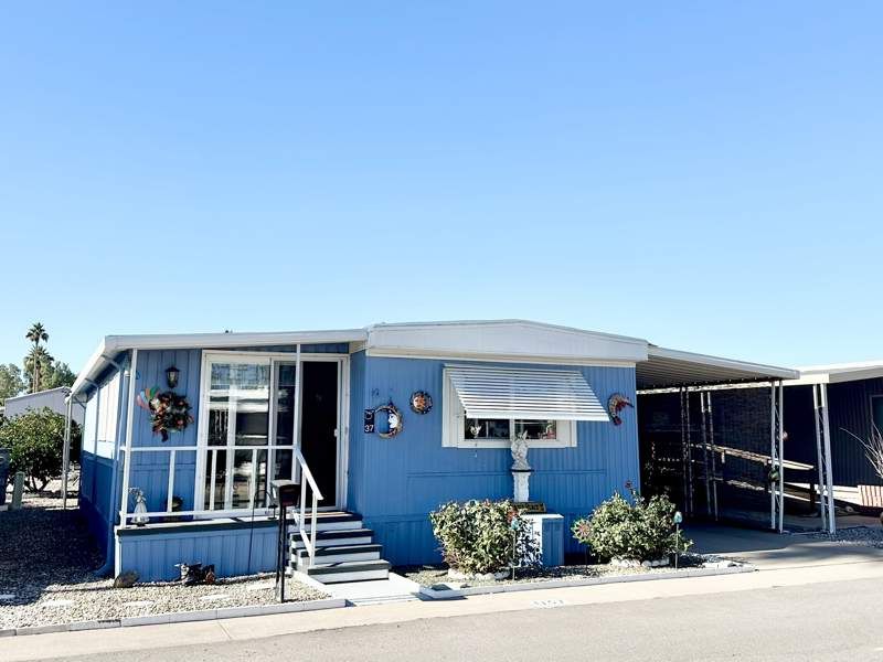 4065 E. University Drive #37