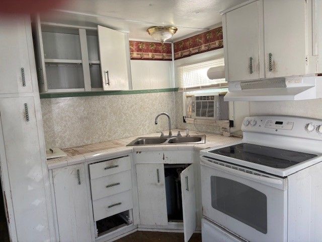 3223 N Lockwood Ridge Rd #122