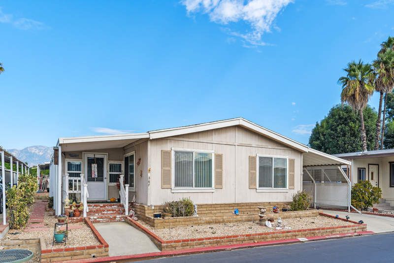 1456 E Philadelphia St #367