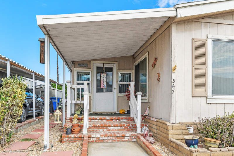 1456 E Philadelphia St #367