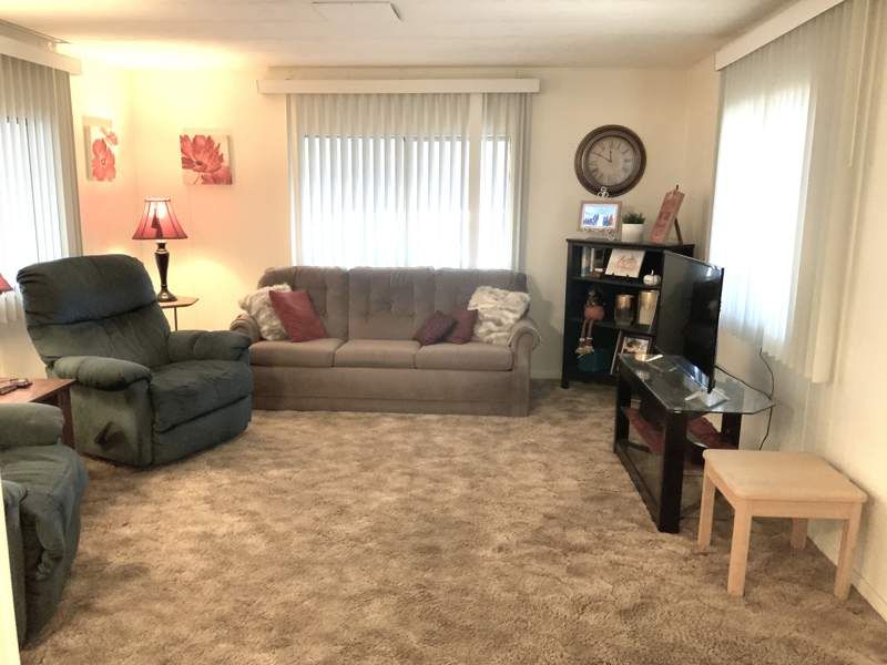 305 S. Val Vista Drive #384