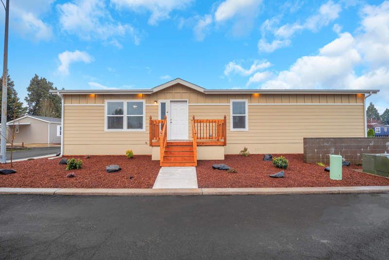 2200 Lancaster Dr. SE #30