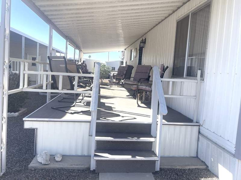 305 S. Val Vista Drive #169