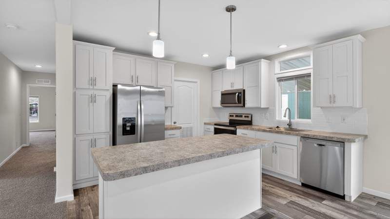 2200 Lancaster Dr. SE #28