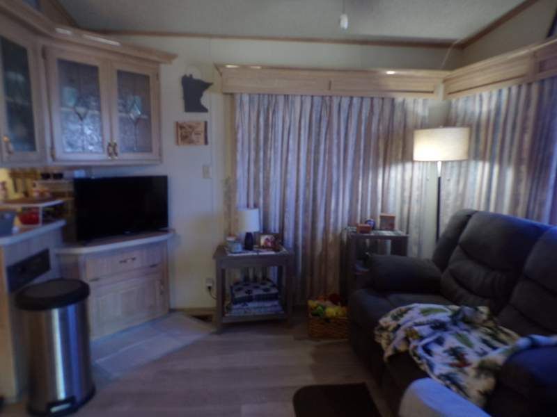 1050 S. Arizona Blvd. #033