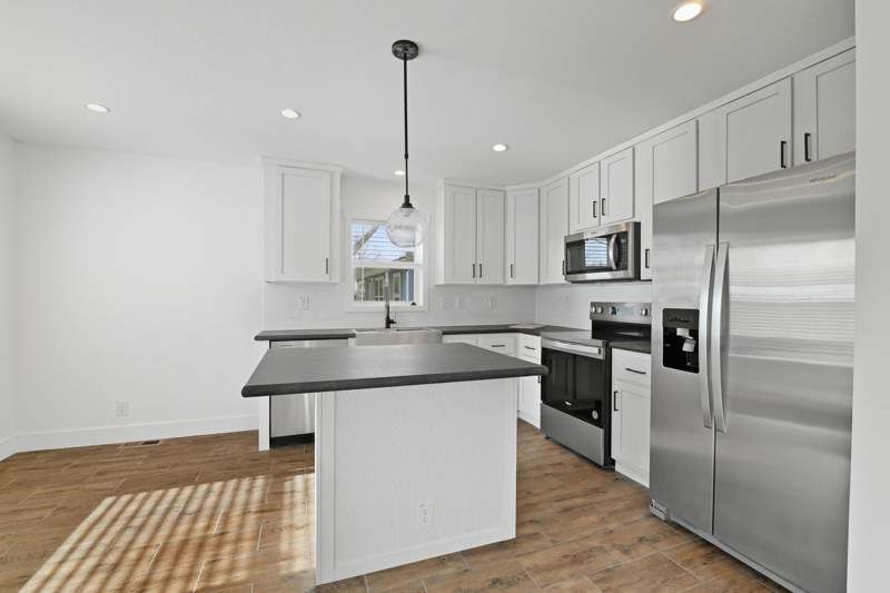 3650 S. Federal Blvd. #19 RV19