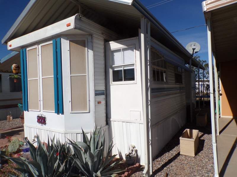 1050 S. Arizona Blvd. #129