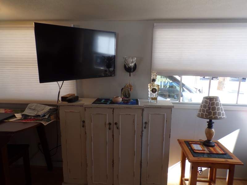 1050 S. Arizona Blvd. #129