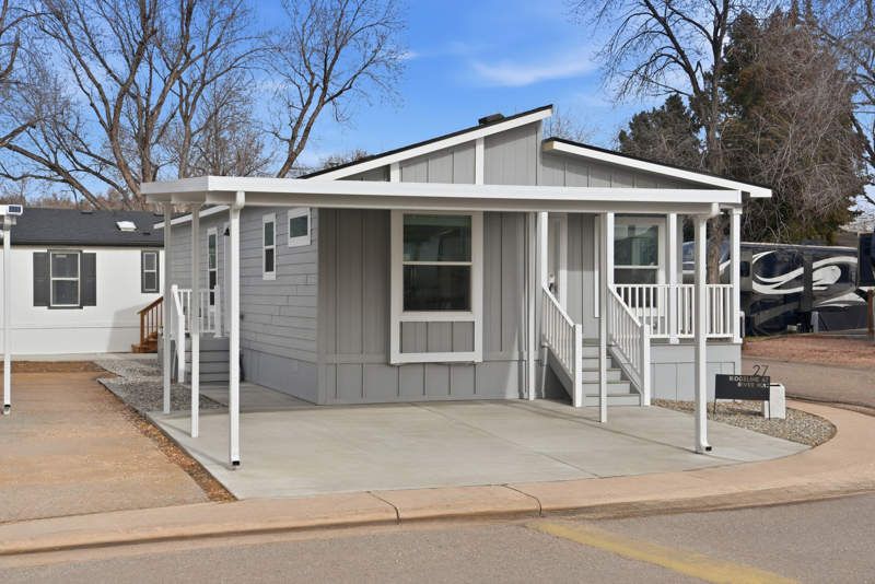 3650 S. Federal Blvd. #27 RV27