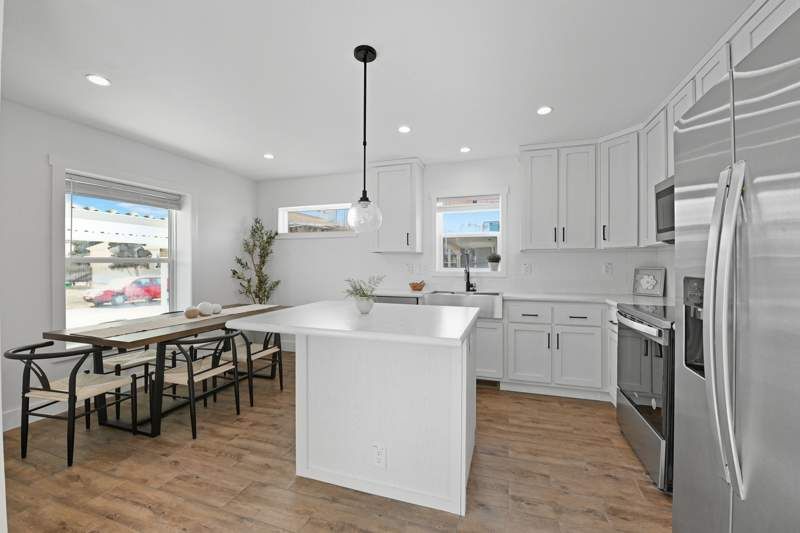 3650 S. Federal Blvd. #27 RV27