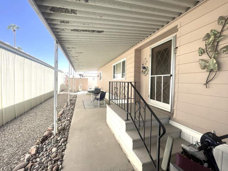 305 S. Val Vista Drive #436